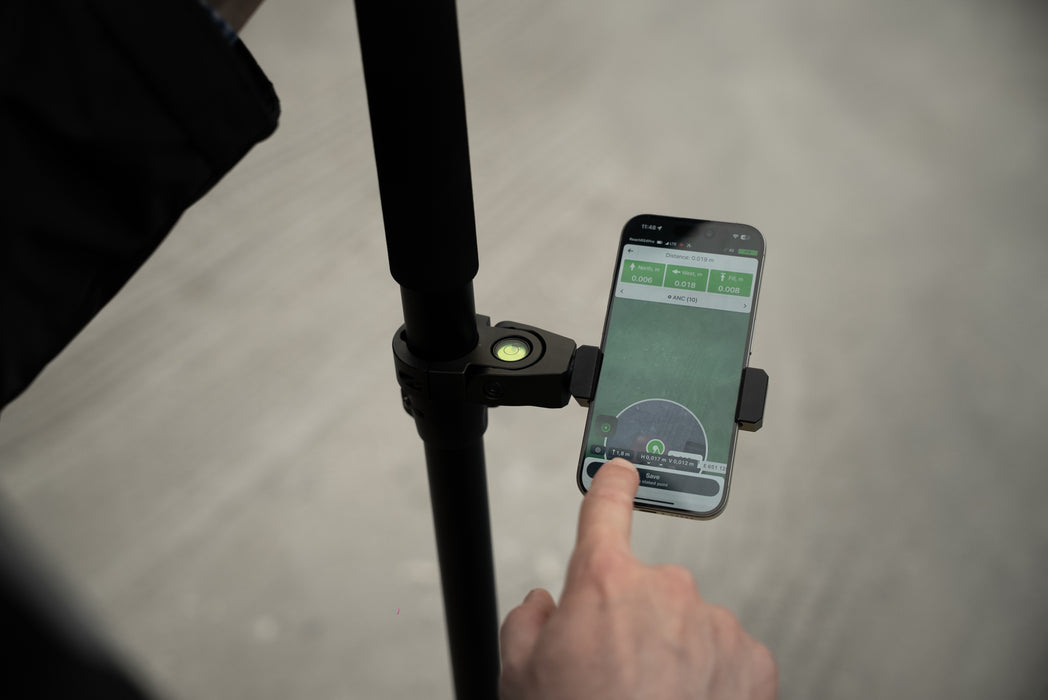 Emlid RS4 Pro (pre-order shipping in December)